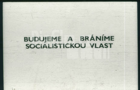 Budujeme a bráníme socialistickou vlast