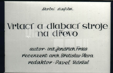 Vrtací a dlabací stroje na dřevo
