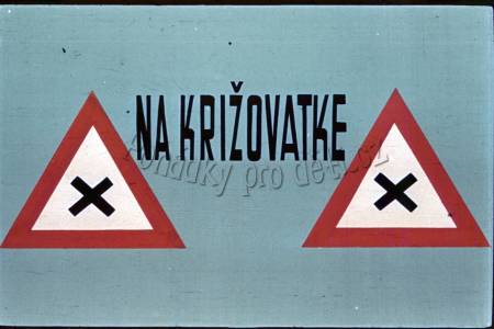 Na křižovatce