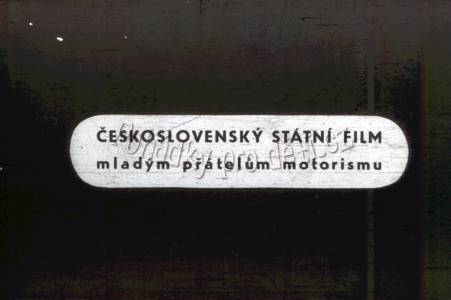 Na závodních drahách