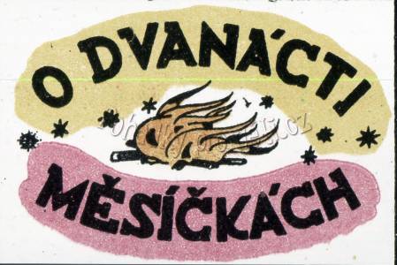 O dvanácti měsíčkách