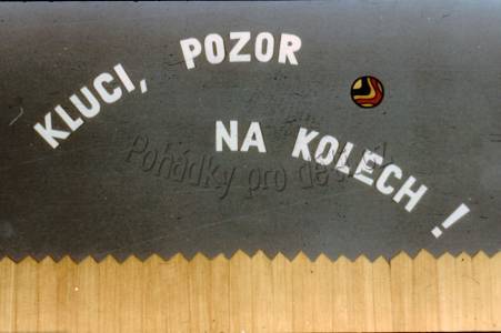 Kluci, pozor na kolech