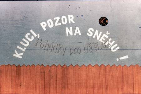 Kluci, pozor na sněhu